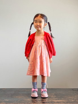 「Paul Smith JUNIOR（ポールスミスジュニア）のガールズ エンブロイダリー キャミワンピース / 893122 4141308（ワンピース、オレンジ系）」を使った、KOOOさん（キッズ・90cm）の春コーディネート
