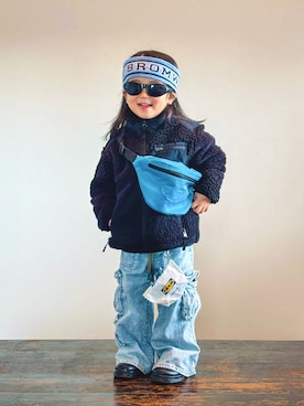 「アイテム（ボディバッグ/ウエストポーチ）」を使った、KOOOさん（キッズ・90cm）の冬コーディネート