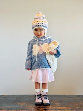 「アイテム（スカート）」を使った、KOOOさん（キッズ・90cm）の冬コーディネート