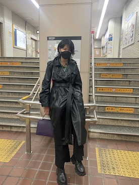 「ZARA（ザラ）のアイテム（トレンチコート、ブラック系）」を使った、ophiuchusssさん（レディース・173cm）の冬コーディネート