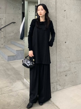「GANNI（ガニー）のアイテム（ショルダーバッグ）」を使った、美波さん（レディース・158cm）の冬コーディネート