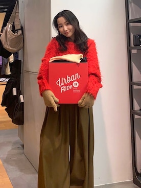 「アイテム（手袋、ベージュ系）」を使った、美波さん（レディース・158cm）の冬コーディネート