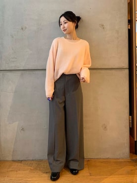 「アイテム（レインシューズ）」を使った、美波さん（レディース・158cm）の秋コーディネート