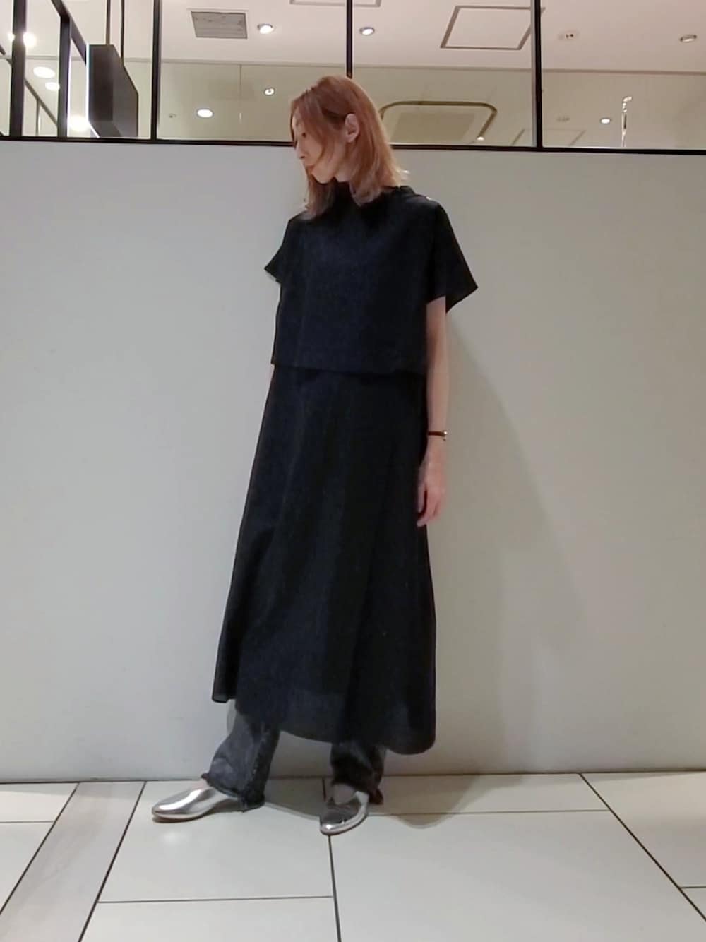 「3way、3wayワンピース、ワンピース、ワンピーススタイル、ワンピースコーデ、ブラックコーデ、ワントーンコーデ、ブラックデニム、休日スタイル、きれいめカジュアル、ピュアルセシン、pualcecin、pual ce cin」｜「PUAL CE CINのコットン3WAYワンピース（ワンピース、ブラック系）」を使った、nagashimaさん（レディース・160cm）の春コーディネートの1枚目の写真