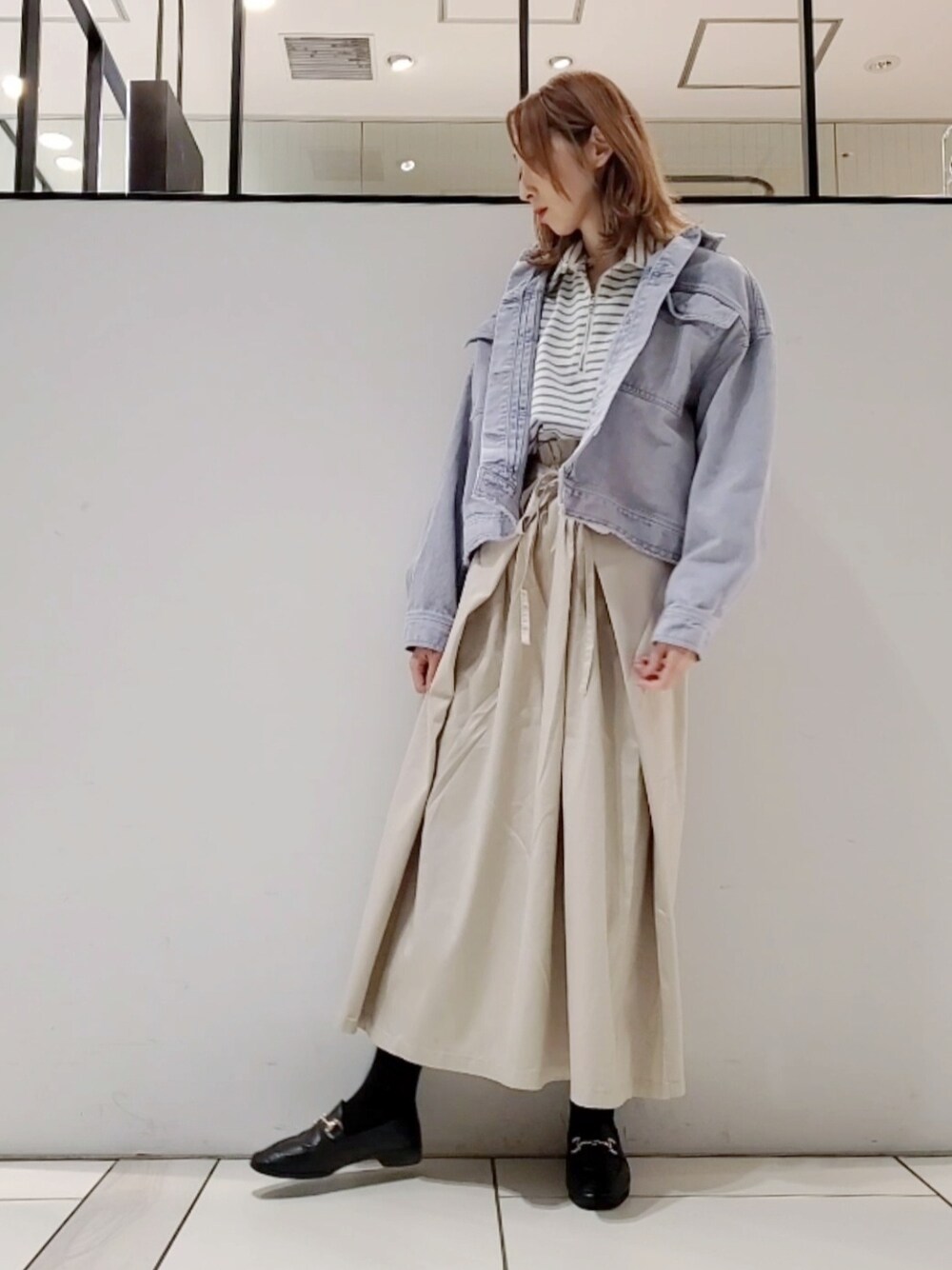「ブルー×コーデ、デニム、デニムジャケット、Gジャン、ジャケットスタイル、ジャケット、ジャケットコーデ、春アウター、アウター、ハーフジップ、ピュアルセシン、pualcecin、pual ce cin、セレクトモカ(select MOCA)、selectmoca」｜「PUAL CE CINの春ケミカルデニムジャケット（デニムジャケット、ブルー系）」を使った、nagashimaさん（レディース・160cm）の春コーディネートの1枚目の写真