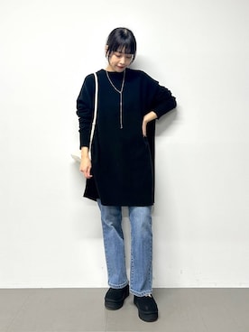 「アイテム（スリッポン）」を使った、LINさん（レディース・164cm）の秋コーディネート