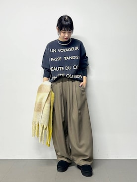 「アイテム（スリッポン）」を使った、LINさん（レディース・164cm）の秋コーディネート