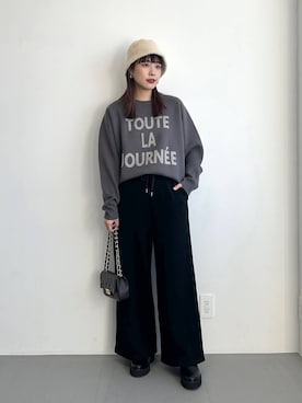 「新作」｜「アイテム（スウェットパンツ）」を使った、LINさん（レディース・163cm）の冬コーディネート