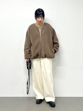 「アイテム（ノーカラーコート）」を使った、LINさん（レディース・164cm）の秋コーディネート