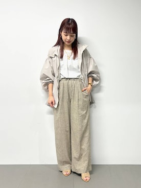 「アイテム（バングル/リストバンド）」を使った、LINさん（レディース・163cm）の春コーディネート