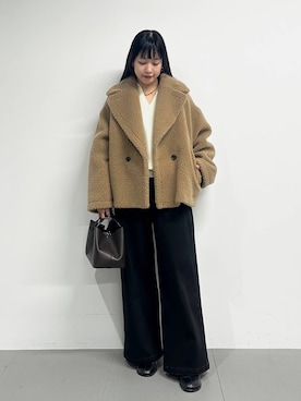 「体型カバー」｜「アイテム（ピーコート）」を使った、LINさん（レディース・163cm）の秋コーディネート