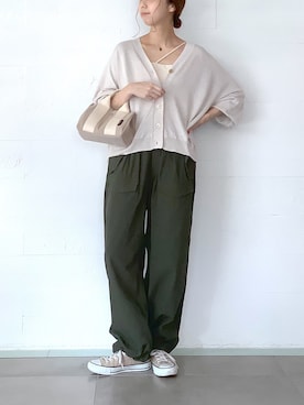 「TICCA（ティッカ）のアイテム（カーゴパンツ）」を使った、akkoさん（レディース・168cm）の秋コーディネート