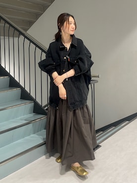 「アイテム（ローファー）」を使った、横山ななさん（レディース・157cm）の夏コーディネート