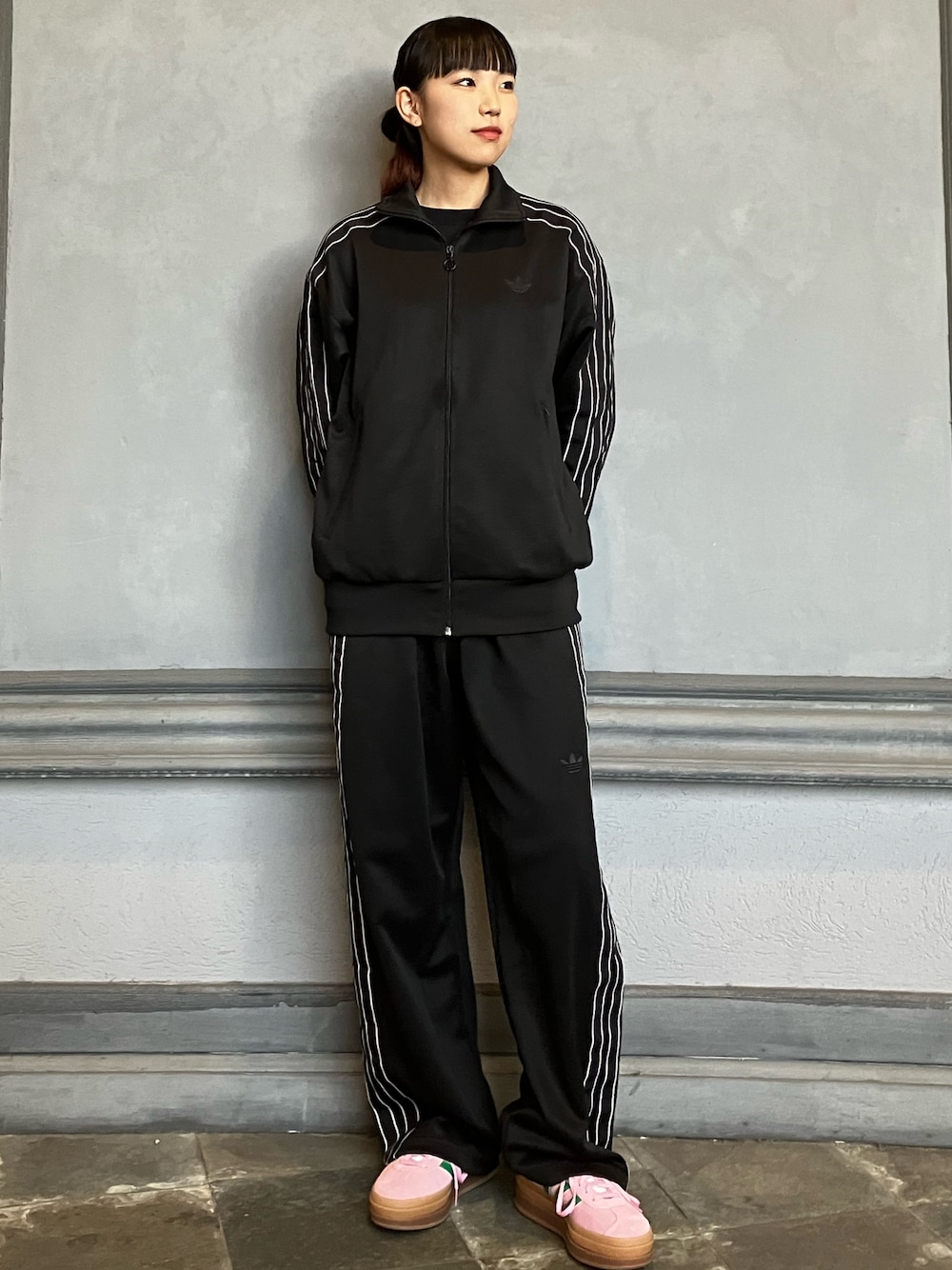 美品　adidas Q4 FS トラックトップ トラックパンツ　セットアップ セール】Q4 FS トラックトップ / アディダスオリジナルス adidas