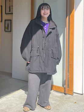 「アウターコーデ」｜「アイテム（スウェットパンツ）」を使った、OUTDOORPRODUCTS中目黒店さん（レディース・158cm）の秋コーディネート