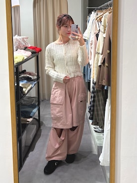 「w closet（ダブルクローゼット）のブークレショートカーディガン（Tシャツ/カットソー、ホワイト系）」を使った、yunacode13さん（レディース・160cm）の春コーディネート