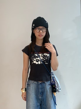 「アイテム（バングル/リストバンド）」を使った、しげお🌷⸝⋆さん（レディース・155cm）の秋コーディネート