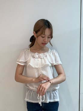 「SMELLY（スメリー）のアイテム（ピアス（両耳用））」を使った、しげお🌷⸝⋆さん（レディース・155cm）の秋コーディネート