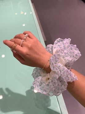 「アイテム（ヘアゴム）」を使った、しげお🌷⸝⋆さん（レディース・155cm）の秋コーディネート