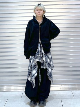 「PBLIM（ページボーイリム）の《UNISEX》スラブブリーチデニム（デニムパンツ）」を使った、たなべさん（レディース・156cm）の秋コーディネート