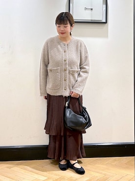 「アイテム（バレッタ/ヘアクリップ）」を使った、ap erikaさん（レディース・157cm）の秋コーディネート