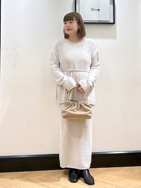 「アイテム（セットアップ）」を使った、ap erikaさん（レディース・157cm・30代）の秋コーディネート