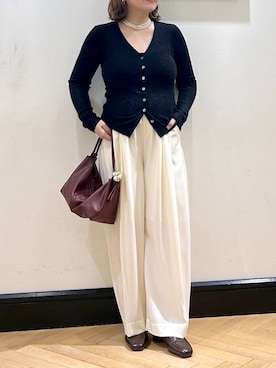 「アイテム（スラックス）」を使った、ap erikaさん（レディース・157cm・30代）の秋コーディネート