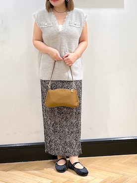 「おでかけ」｜「アイテム（バレエシューズ）」を使った、ap erikaさん（レディース・157cm）の秋コーディネート