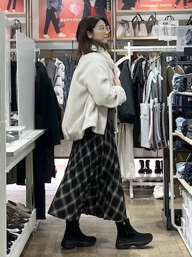 「アイテム（ノーカラーコート）」を使った、nibakeryさん（レディース・168cm）の秋コーディネート