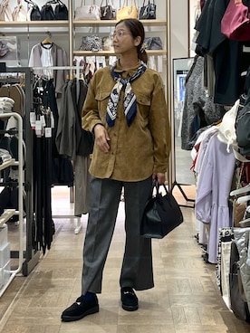 「アイテム（ヘアアクセサリー）」を使った、nibakeryさん（レディース・168cm・40代）の秋コーディネート