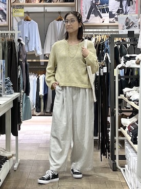 「GLOBAL WORK（グローバルワーク）のベーシックA4刺繍トート/ 316572（トートバッグ、ホワイト系）」を使った、nibakeryさん（レディース）の春コーディネート