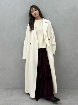 「アイテム（チェスターコート、ホワイト系）」を使った、MALINAさん（レディース・158cm）の秋コーディネート