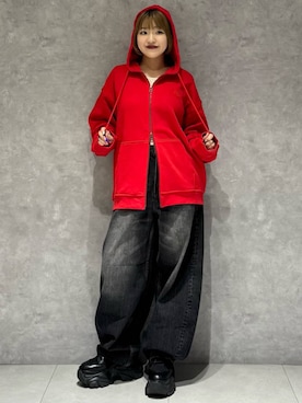 「PBLIM（ページボーイリム）の《UNISEX》スラブブリーチデニム（デニムパンツ）」を使った、アイさん（レディース・154cm）の秋コーディネート