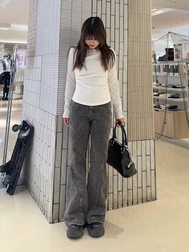 「PAGEBOY（ページボーイ）のアイテム（Tシャツ/カットソー）」を使った、アイさん（レディース・154cm）の秋コーディネート