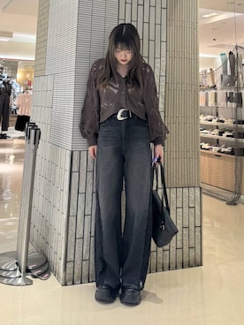 「PAGEBOY（ページボーイ）のレースキリカエデニム（デニムパンツ、ブラック系）」を使った、アイさん（レディース・154cm）の夏コーディネート