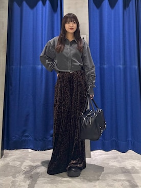 「PAGEBOY（ページボーイ）のドロストスリーブショートシャツ（シャツ/ブラウス、グレー系）」を使った、アイさん（レディース・154cm）の秋コーディネート