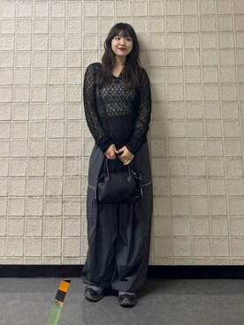 「PAGEBOY（ページボーイ）のZIPタックカーゴパンツ【裾ドローコード付き】（カーゴパンツ、グレー系）」を使った、アイさん（レディース・154cm）の秋コーディネート