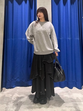 「PAGEBOY（ページボーイ）のハイショクステッチイレヘムスカート【ウエストゴム/ストレスフリー/裏地付き】（スカート、ブラック系）」を使った、アイさん（レディース・154cm）の秋コーディネート