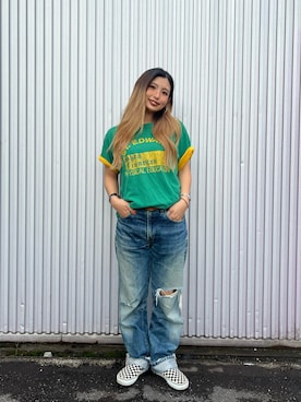 「Levi's（リーバイス）のアイテム（パンツ）」を使った、BUDDIES🏁SERIさん（レディース・155cm）の夏コーディネート