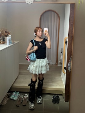 「SHEINのアイテム（Tシャツ/カットソー、ブラック系）」を使った、𝘻𝘬𝘮さん（レディース・158cm）の夏コーディネート