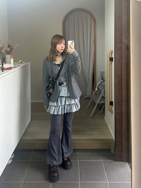 「Manhattan Portage（マンハッタンポーテージ）のアイテム（ショルダーバッグ、グリーン系）」を使った、𝘻𝘬𝘮さん（レディース・158cm）の春コーディネート