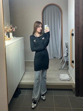 「SHEINのアイテム（ワンピース、ブラック系）」を使った、𝘻𝘬𝘮さん（レディース・158cm）の春コーディネート