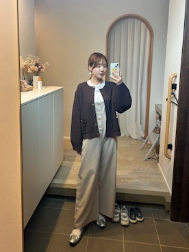 「しまむら（シマムラ）のアイテム（サロペット/オーバーオール、ベージュ系）」を使った、𝘻𝘬𝘮さん（レディース・158cm）の春コーディネート