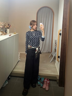 「SHEINのアイテム（スラックス、ブラック系）」を使った、𝘻𝘬𝘮さん（レディース・158cm）の夏コーディネート