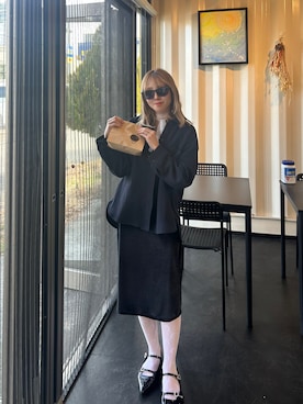 「JINS（ジンズ）のアイテム（サングラス、ブラウン系）」を使った、𝘻𝘬𝘮さん（レディース・158cm）の春コーディネート