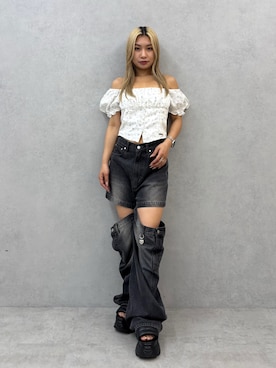 本田祐美絵さんのコーディネート