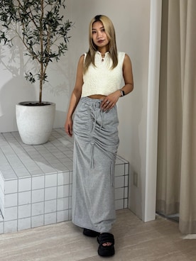 「アイテム（ニット/セーター）」を使った、本田祐美絵さん（レディース・154cm）の夏コーディネート