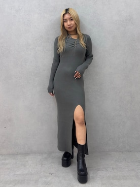 本田祐美絵さんのコーディネート