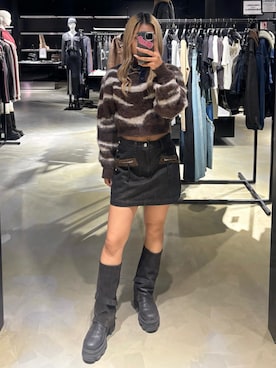 本田祐美絵さんのコーディネート