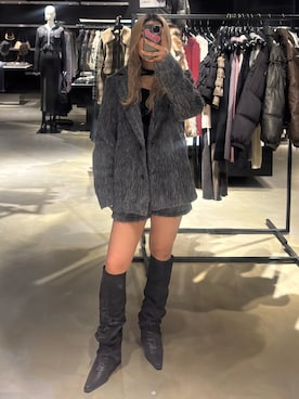 本田祐美絵さんのコーディネート